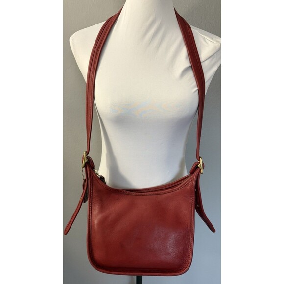 Coach vintage Janice Legacy Soho Red Leather Bucket Duffle Shoulder Bag # 9950 - Picture 1 of 15